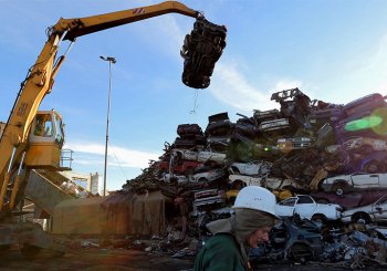 Утилизация транспорта в Минске: свалка